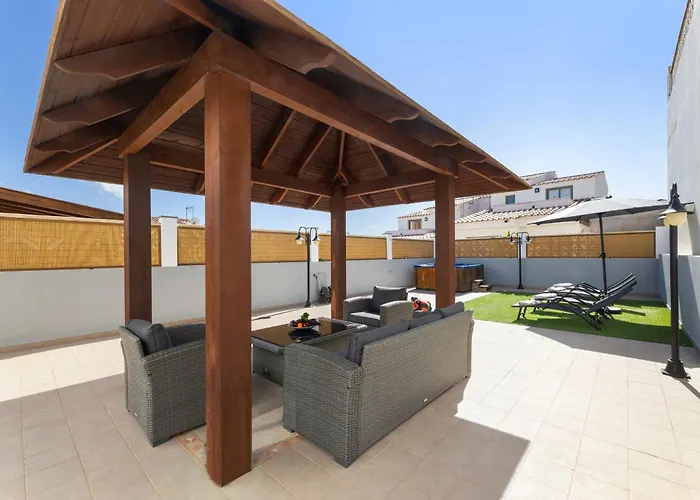 Carabela - Vipvipvillas Κοραλέχο