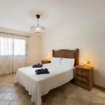 Carabela - Vipvipvillas * كوراليهو